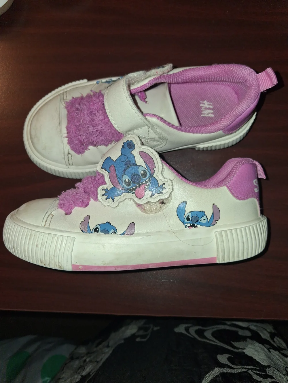 H&M Kids White & Pink Stitch Graphic Slip-On Sneakers